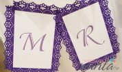 Ghirlanda Mr & Mrs cu rama florala mov