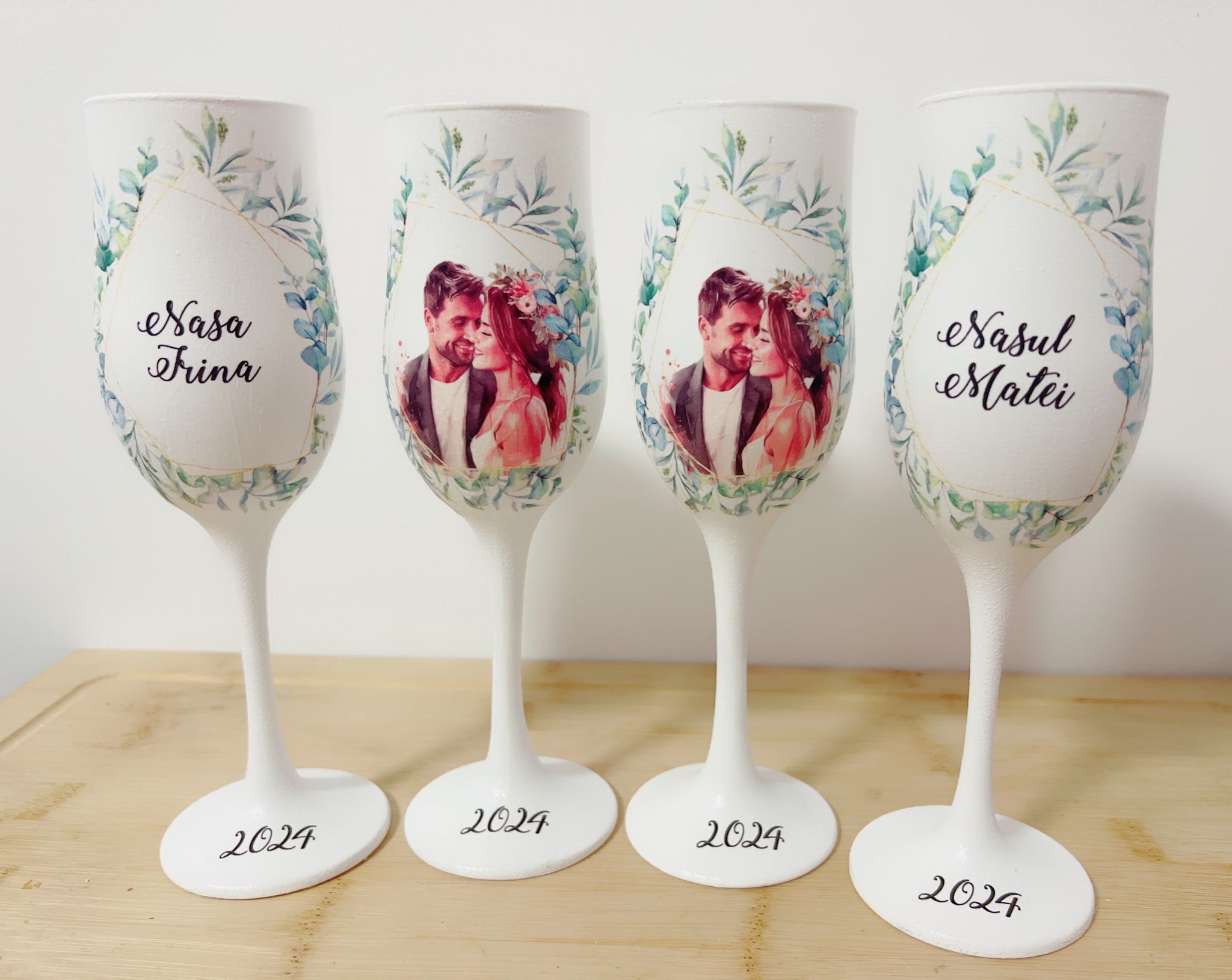 Set 4 pahare de nunta pentru miri si nasi cu poza P13